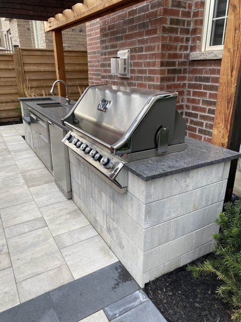 outdoor kitchen design professionals